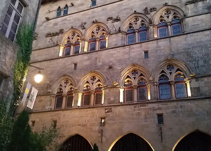 게스트하우스 La Maison Bakea 4*