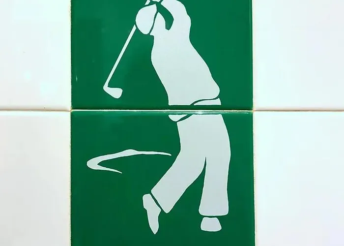 La Maison Bakea 게스트하우스 4*