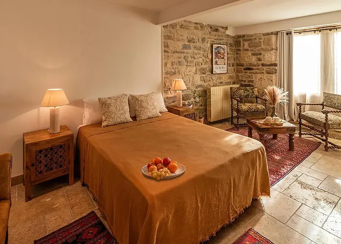 게스트하우스 La Maison Bakea