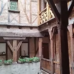 La Maison Bakéa Pensión Cordes-sur-Ciel