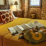 La Maison Bakéa Pensión 4*
