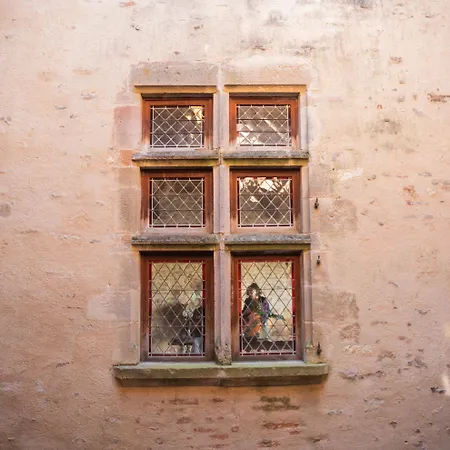 Pensión La Maison Bakéa 4*