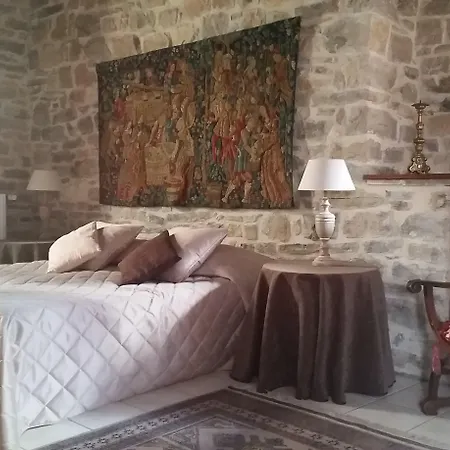 Pensión La Maison Bakéa 4*