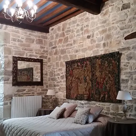 Pensión La Maison Bakéa 4*