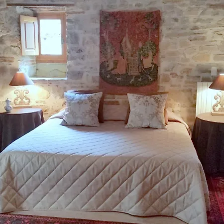 La Maison Bakéa Pensión 4*