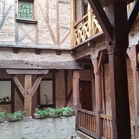 La Maison Bakéa Pensión Cordes-sur-Ciel